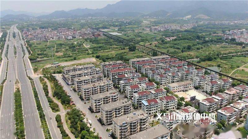 下山住新房苏溪六都村村民生活真有味