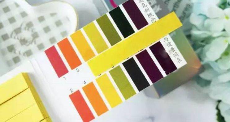 头发|堪称史上最快的懒人法宝，8秒干枯的发质立马变身柔顺、飘逸、有弹性的“绸缎发”？！