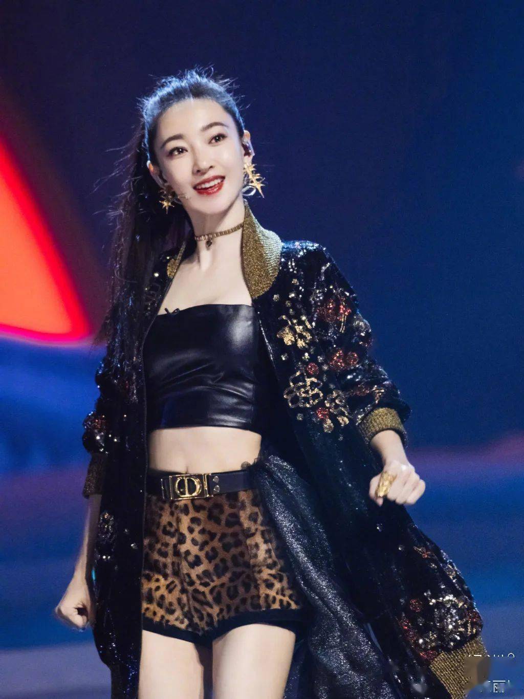 眉毛|美人计 | 当王丽坤终于画对了眉毛