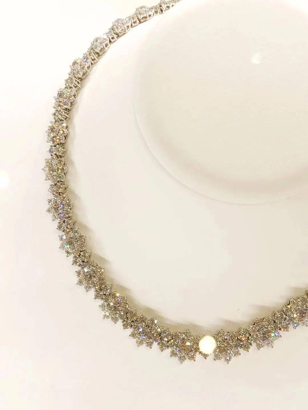 Fendi|七夕预热！Fendi咖啡馆、Dior限时店，大牌打堆来成都过节