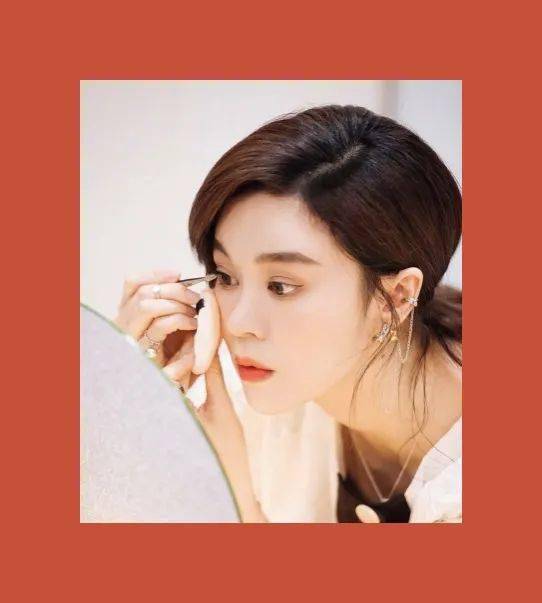 口红|我们都会成为姐姐，但不一定能活得这么漂亮！