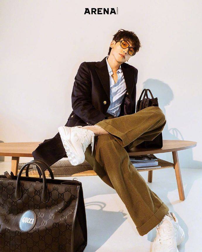 行走|减肥后的RAIN 帅气十足！