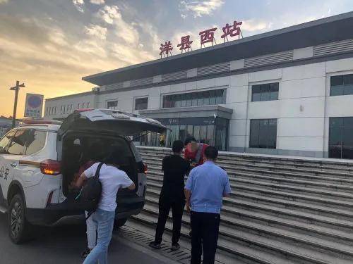 汉中|一聋哑人驾车遇事故，高速交警及时救助