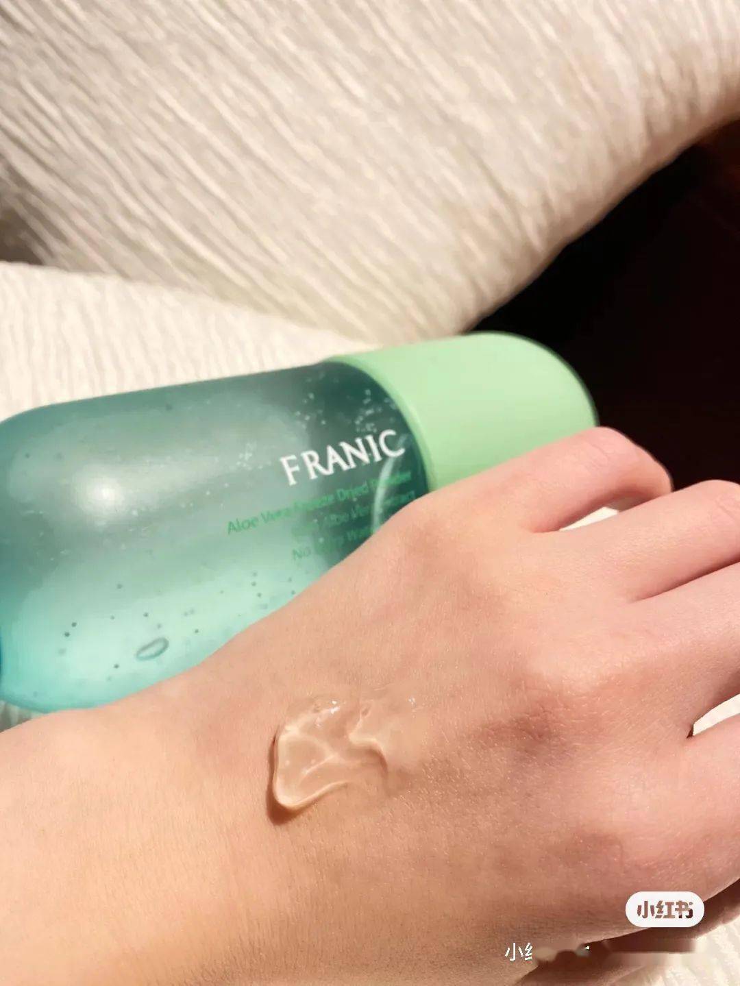 图片|贵妇圈办“品水会”？还是给皮肤好好补补水吧！