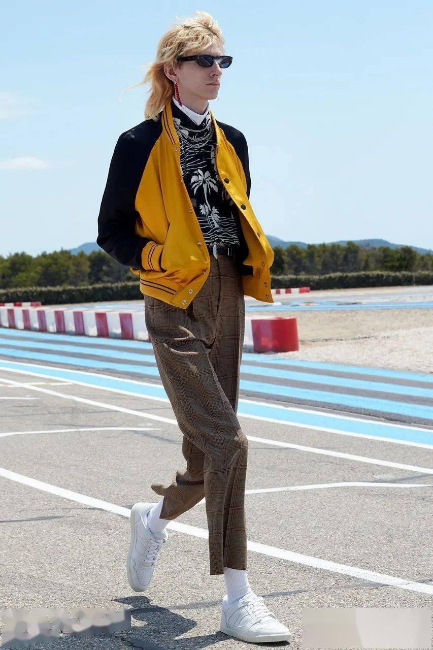 Heron|2020Q2最火品牌一览 | Heron Preston出任电竞顾问 | 陈冠希最新杂志封面