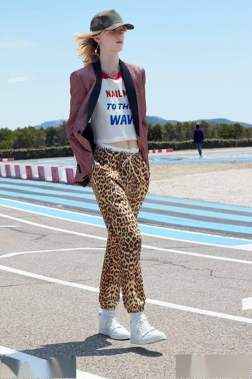 Heron|2020Q2最火品牌一览 | Heron Preston出任电竞顾问 | 陈冠希最新杂志封面