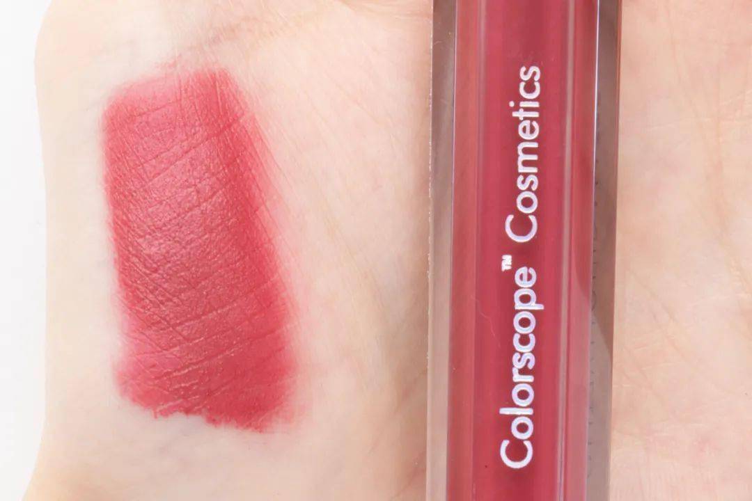 犯规|美到犯规的唇釉,8 支只要 300 多块