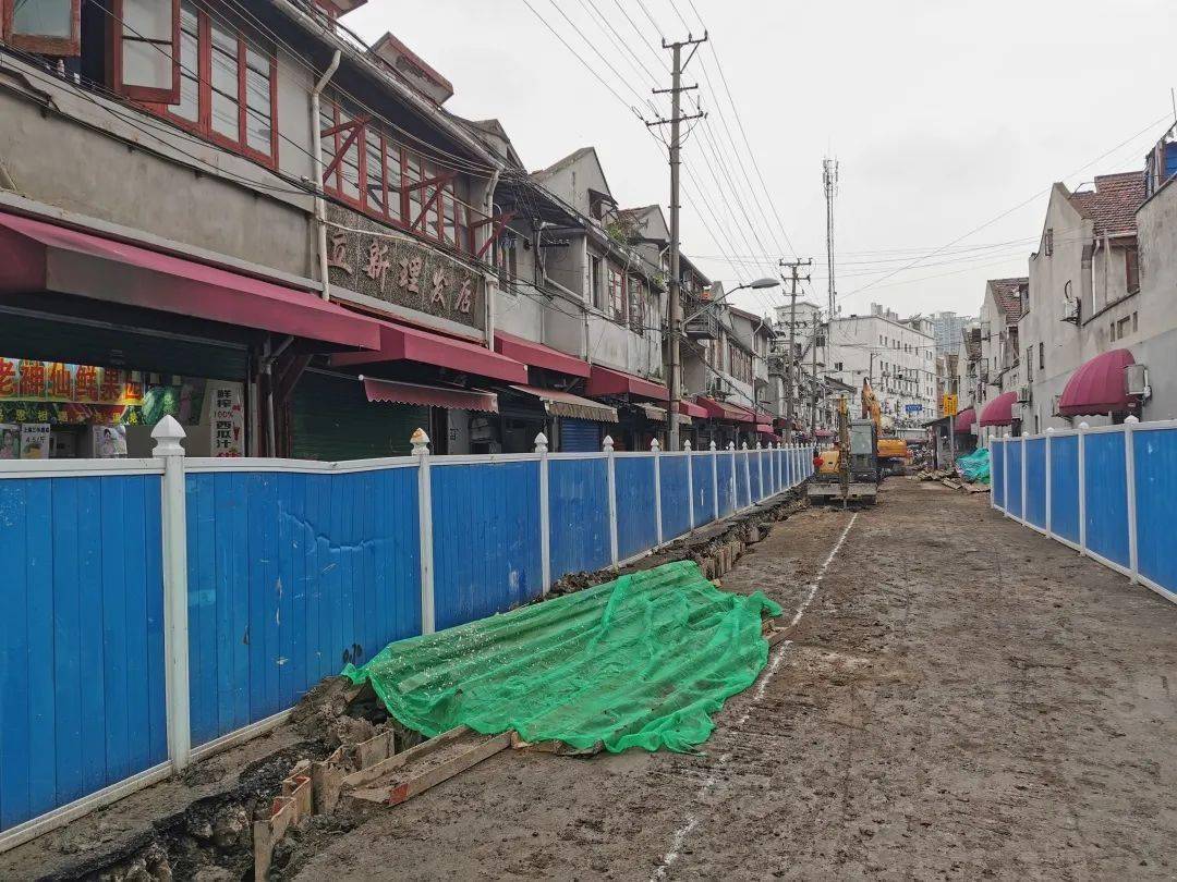 近年来,先后施工完成万安路(广粤路—池沟路,华严路(场中路—万安路)
