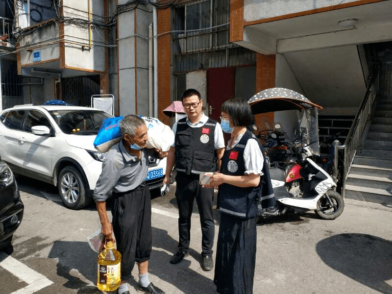 建始人口数_建始槭图片(3)