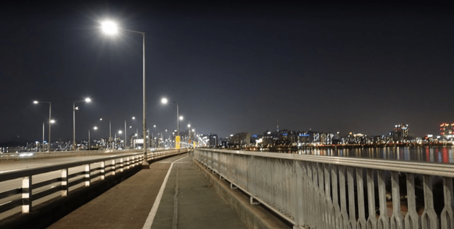 朴元淳|首尔前市长死后，其书写的汉江大桥防自杀提示语被抹去