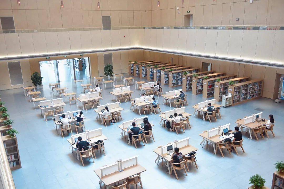 相约交大创新港图书馆