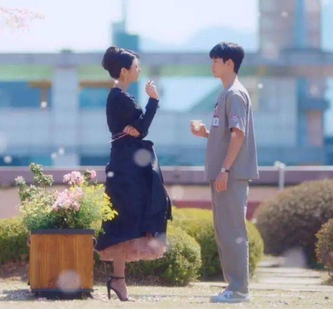 衣品好|《虽然是神经病但没关系》，衣品好就好！