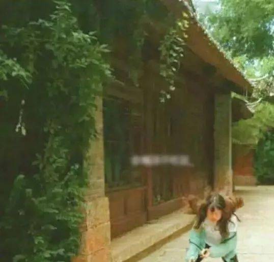 连拍|老娘化妆那么贵，你连拍照都不会