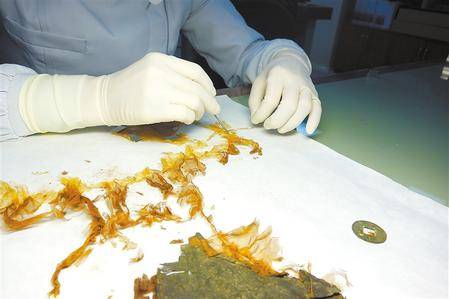 师王菊|文物修复师：让千年织物重现光华