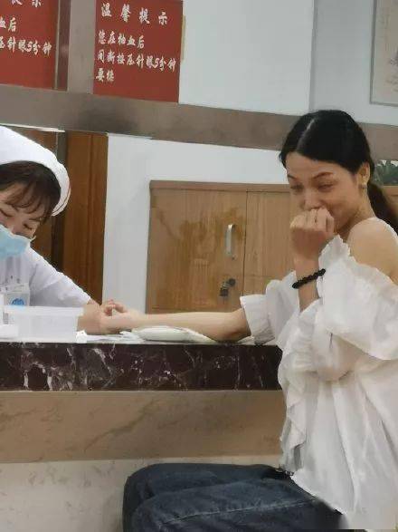 连拍|老娘化妆那么贵，你连拍照都不会