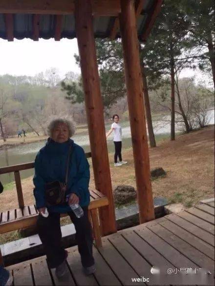 连拍|老娘化妆那么贵，你连拍照都不会