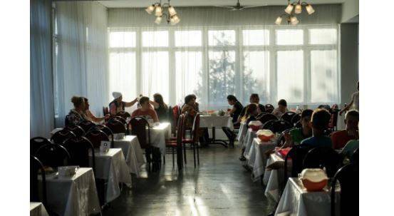 中亚|辞去工作周游世界，当代“精神游牧民族”的异想天地