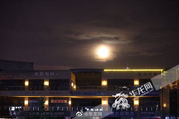 月亮|“十五的月亮十四圆”上演 100年间仅出现6次