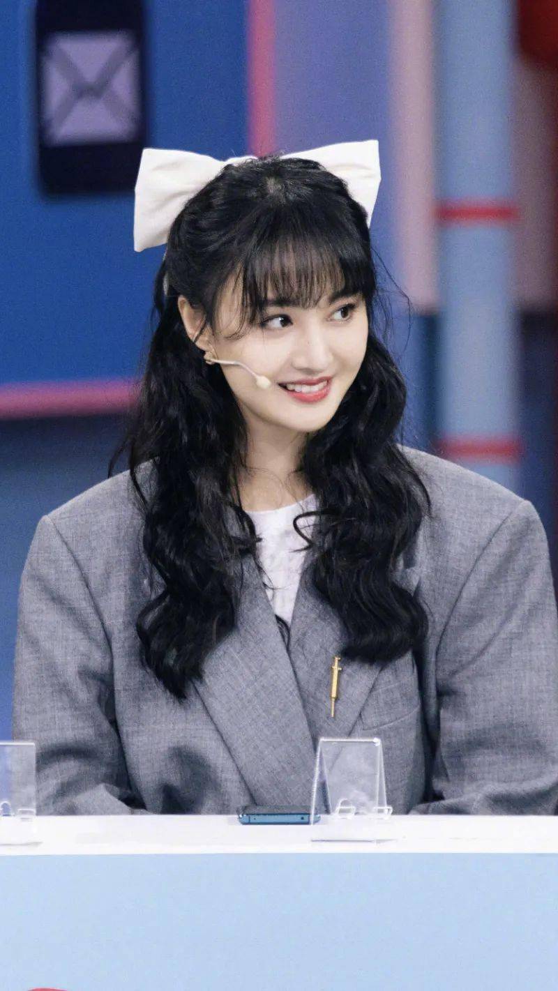 发型|今年夏天最时髦又凉快的发型,不用找Tony老师,5块钱就能打造!