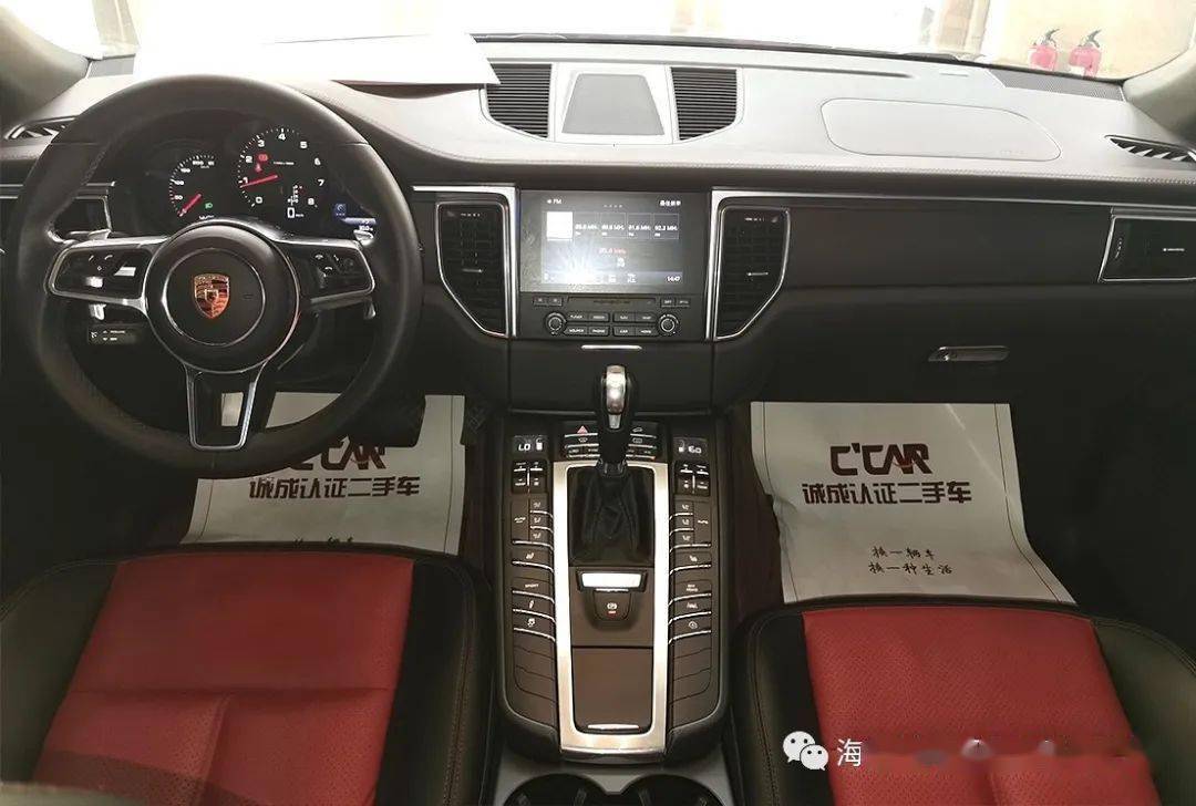 s 车轮,标配座椅(驾驶者和乘客侧 8 向电动座椅),吸烟者套装