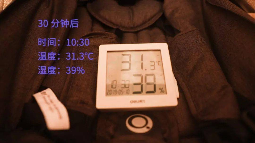 危车|婴儿车秒变「危车」！推婴儿车时的这个动作，差点害死宝宝！一个举动
