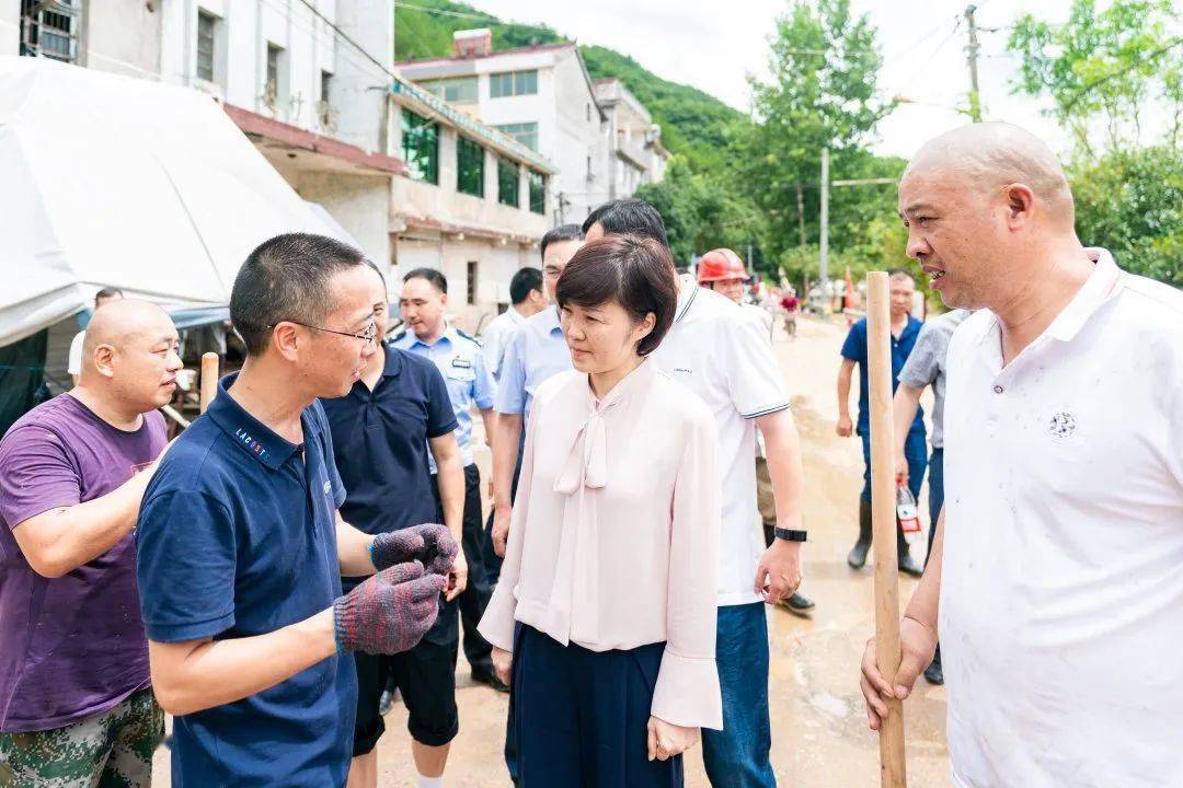 暴雨百年一遇 刷新历史极值 李一波对抢险救灾提出"四不"要求