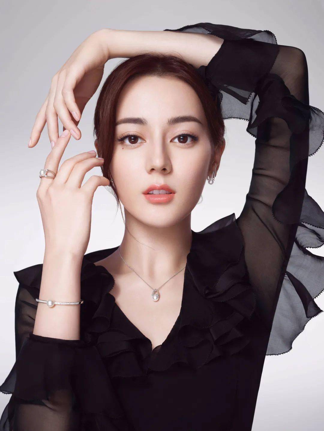 伊丽莎白·泰勒|PICK小姐姐还是珠宝? 你说了算!