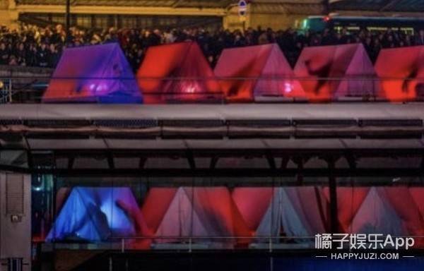 点燃|许幻山偶像有多牛？用21年点燃百米天梯烟火，不愧是最会玩火的人