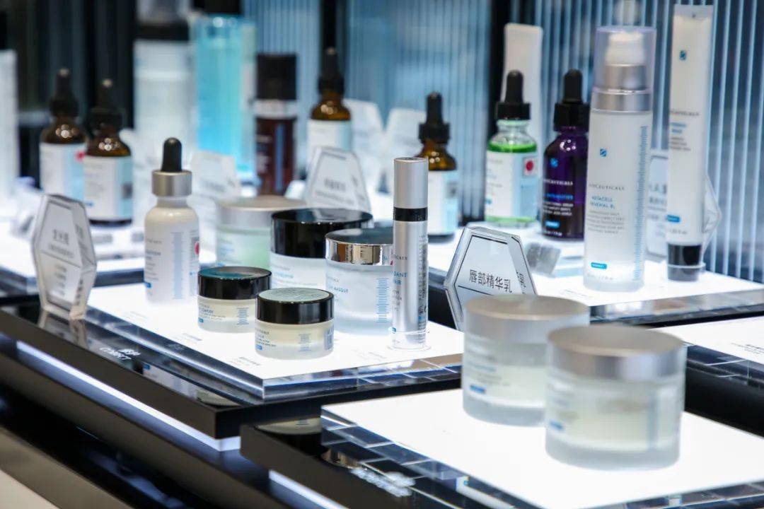 空降|心动警告！护肤界大魔王空降钟楼，一秒唤醒你的少女肌！