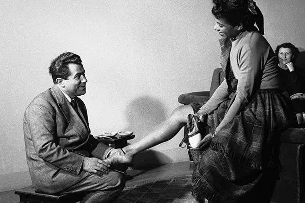 Louis|被Louis Vuitton秀上的吴亦凡感动了,周冬雨改行当店员了?【每周时报】