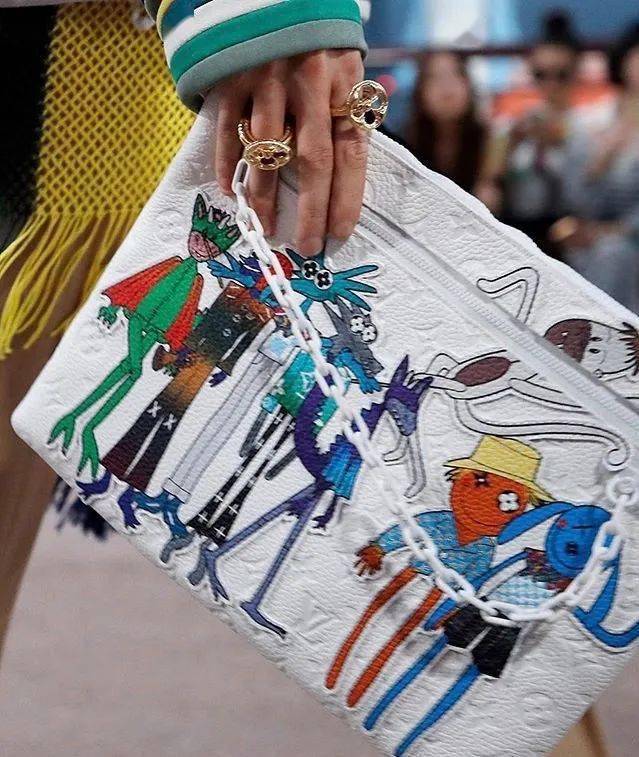 Virgil|声称要把Virgil Abloh告上法庭,即使被质疑抄袭上位,也挡不住“时尚界爆款制造机”的神话?