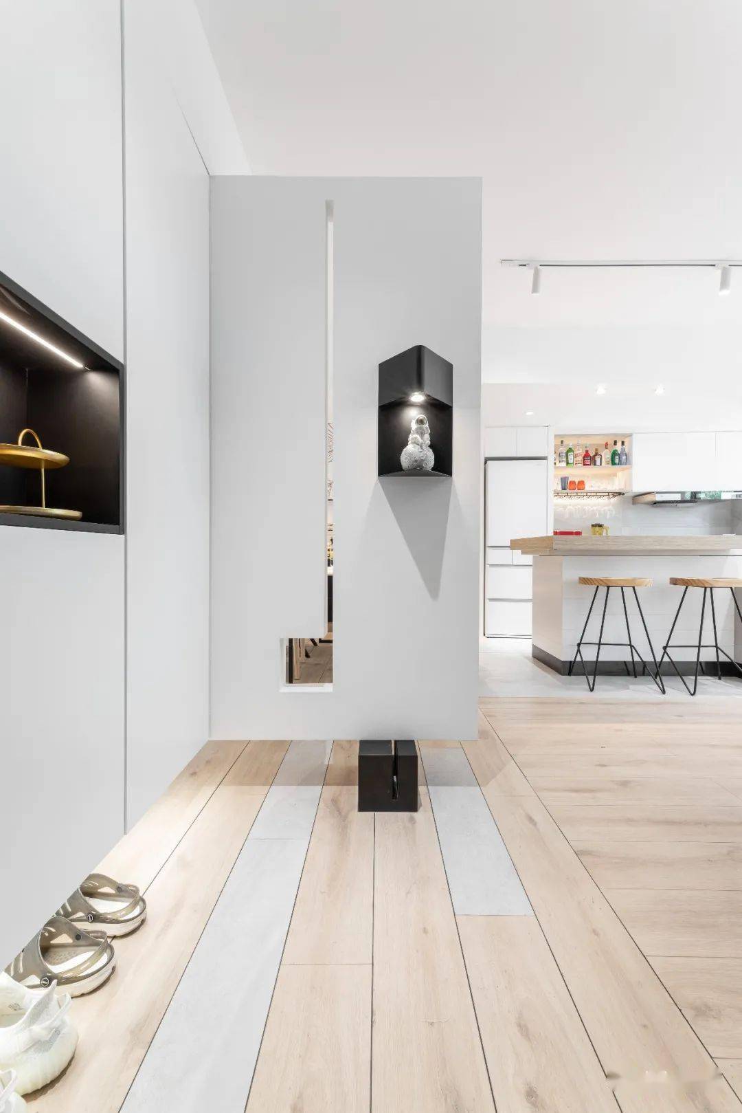 瓷砖美缝剂怎么调 e20792976f0b41ffb8ac51219d778c69.jpeg