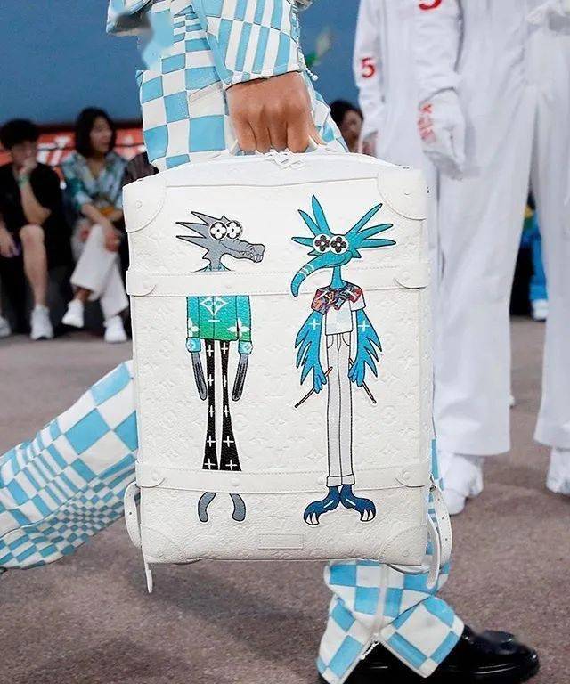 Virgil|声称要把Virgil Abloh告上法庭,即使被质疑抄袭上位,也挡不住“时尚界爆款制造机”的神话?