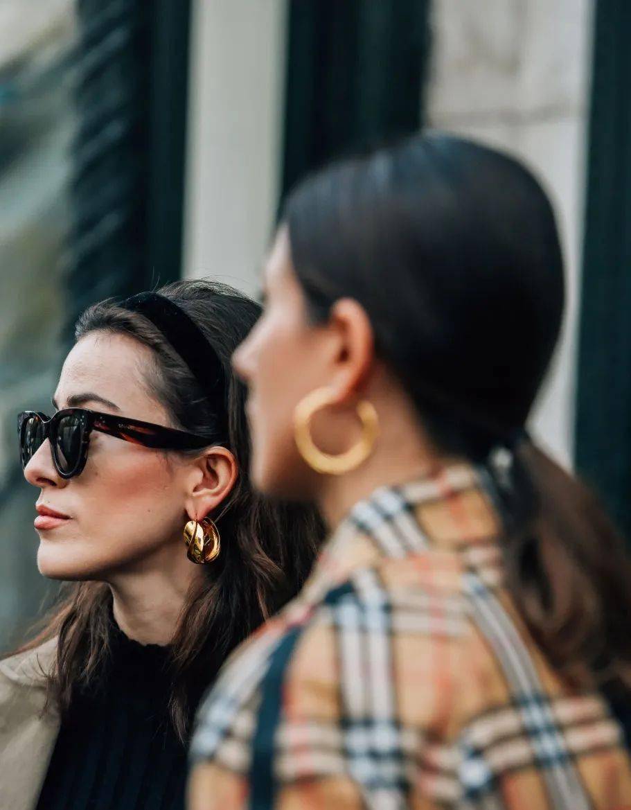 姐姐|乘风破浪的姐姐同款耳饰，好看又不贵，请给我来一打！?