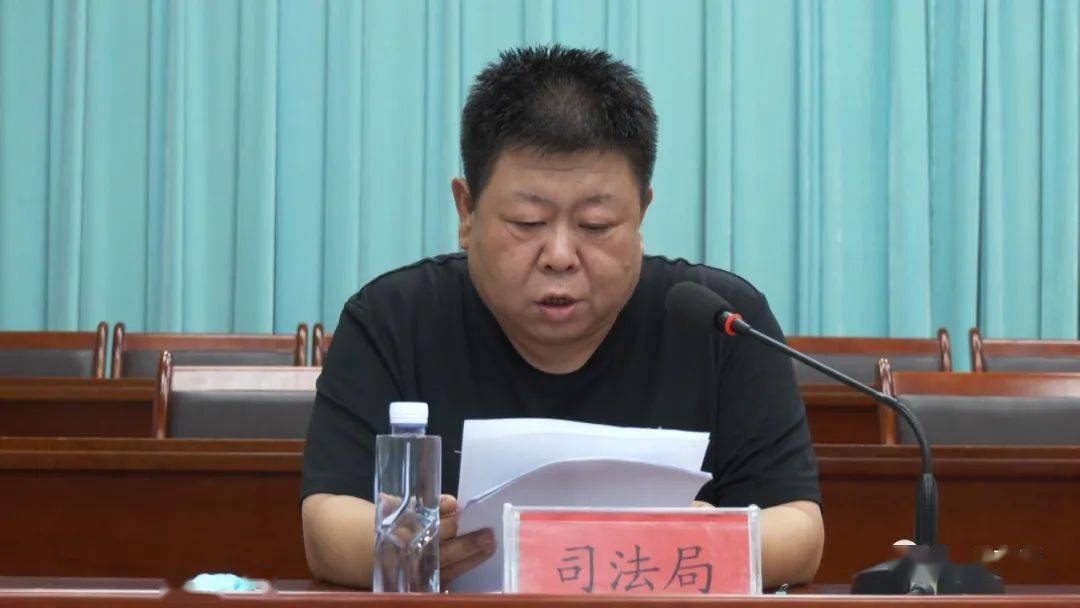 沧县召开依法行政领导小组全体(扩大)会暨行政执法培训会