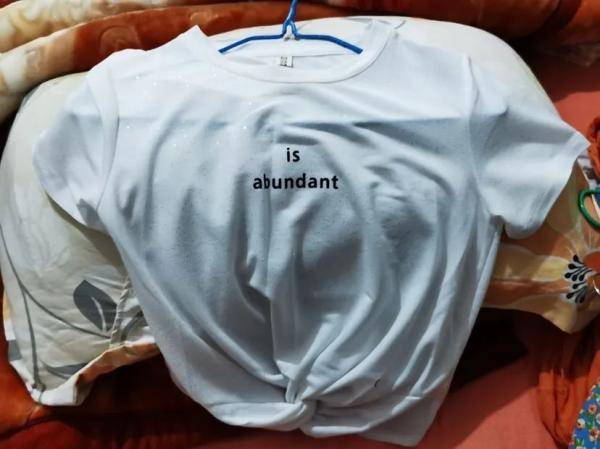 杨某|杭州女子做梦都想不到，闺蜜会当着她面做出这种动作！