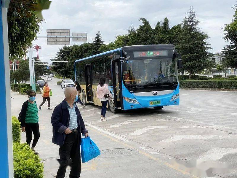 大理公交"拍了拍"你!明天起,公交线路有变化