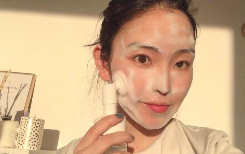 小章|称呼影后章子怡为“小章”？这个家庭主妇也太不一般了吧......