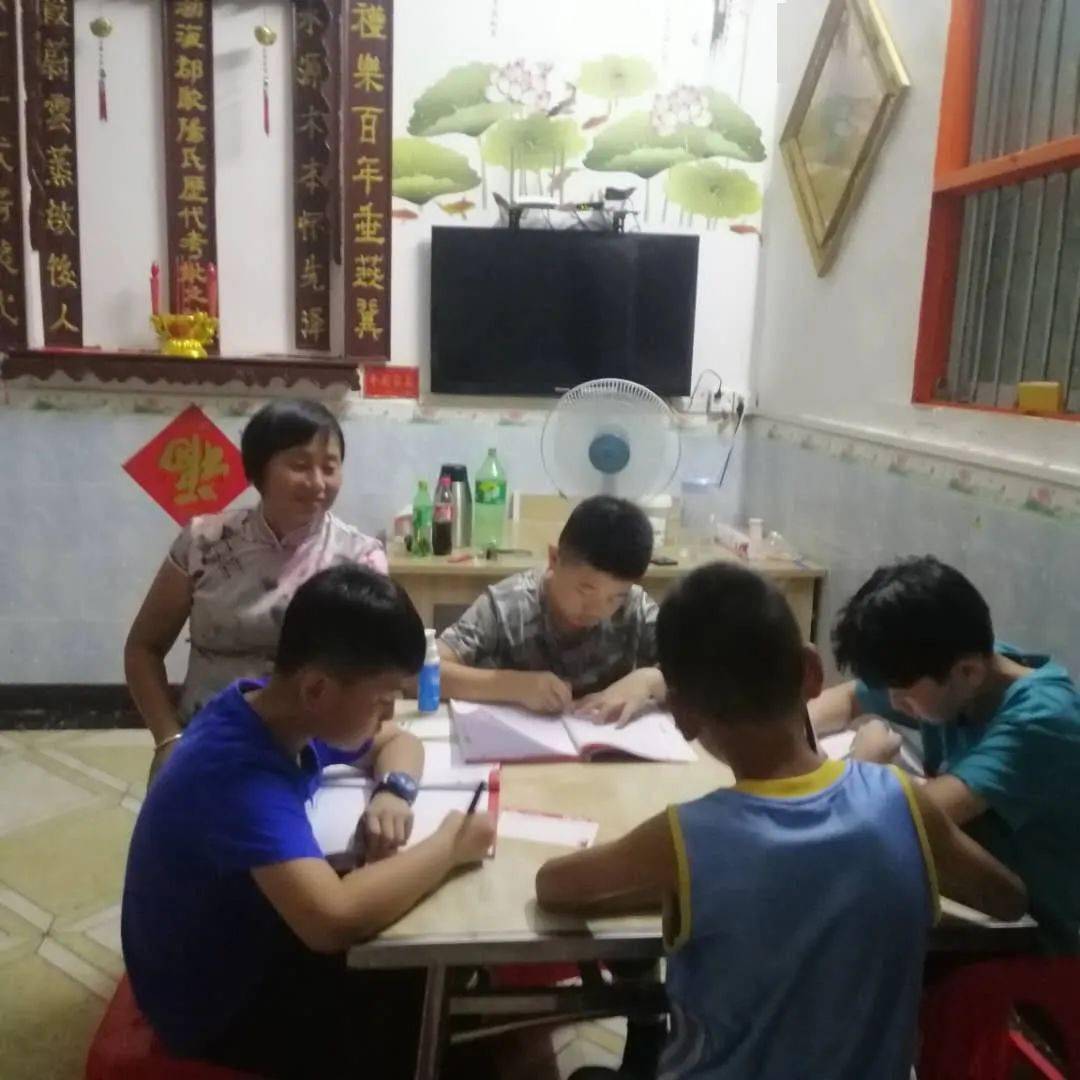永州|看到成品让人口水直流欧爸的孩子们下厨学做永州血鸭
