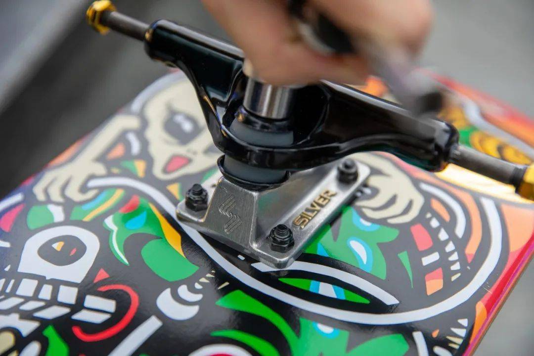 支架|强强联合，BK x Silver超轻盈双中空支架！