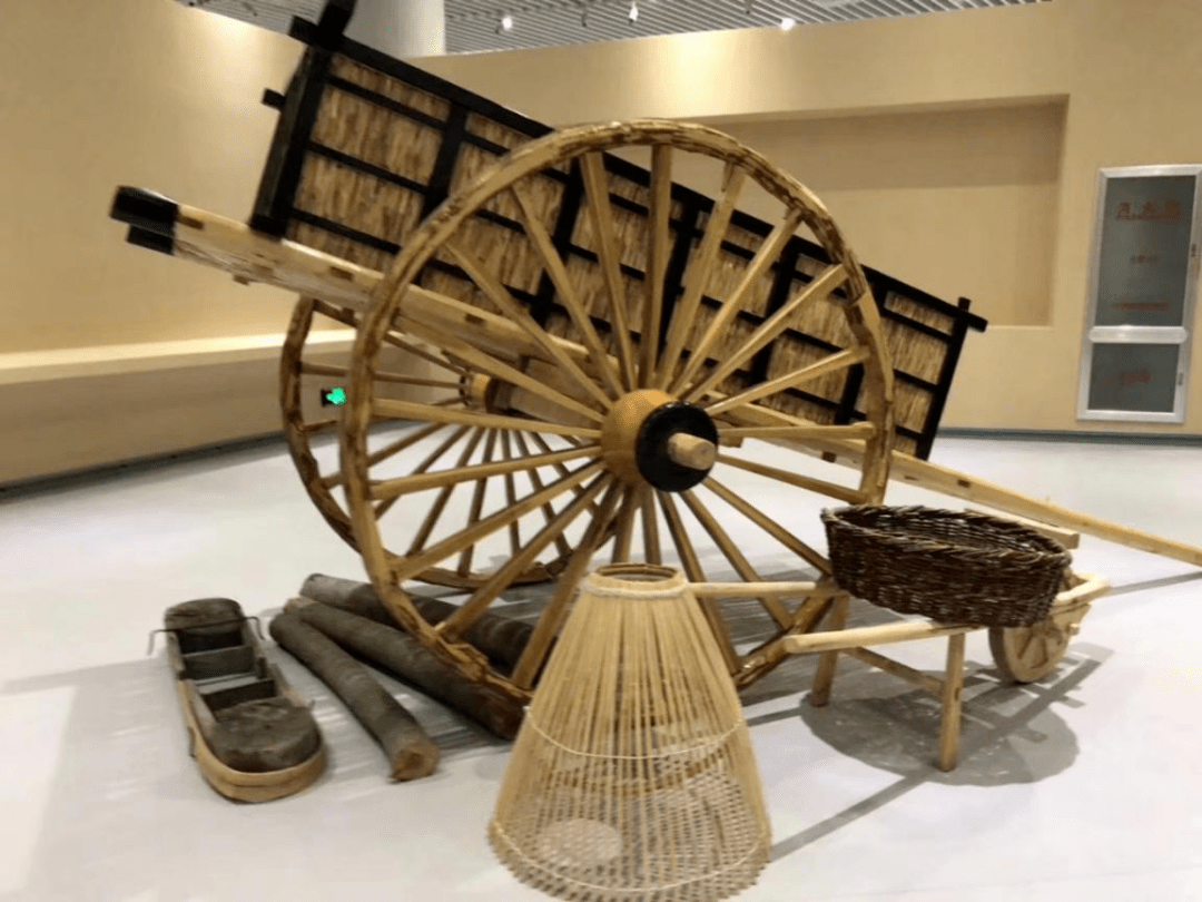 达乡文物篇达斡尔族传统运输工具勒勒车