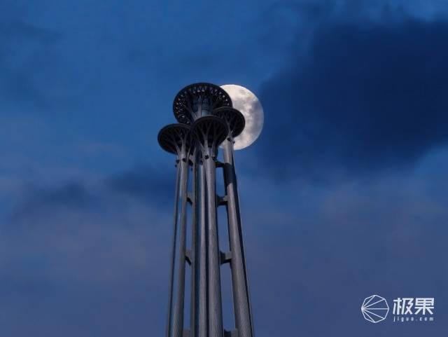 测评盘点|Redmi K30至尊纪念版评测：在5G时代回到1999！名副其实的水桶机