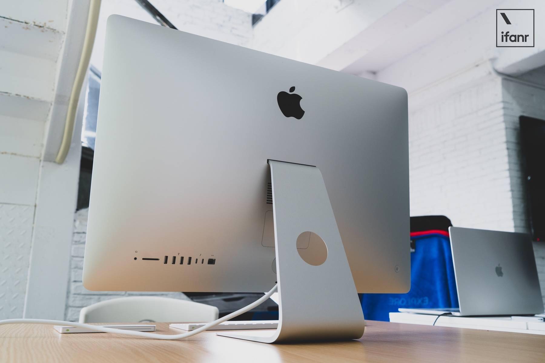 macbook pro2020 intel eabed446e528401fbcd4610b5aad8bf0.jpeg