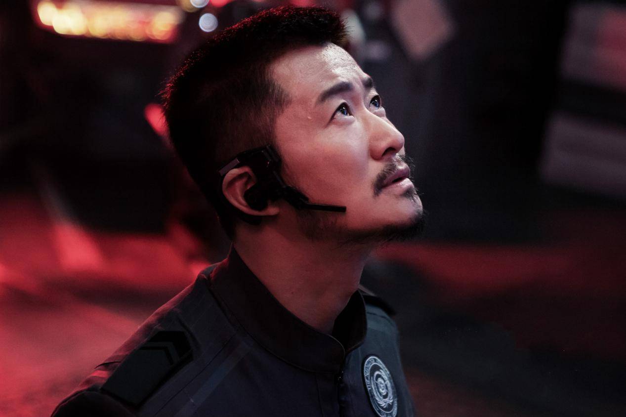 吴京|《流浪地球》登陆北影节展映 吴京领衔展现硬科幻的“软”胜利