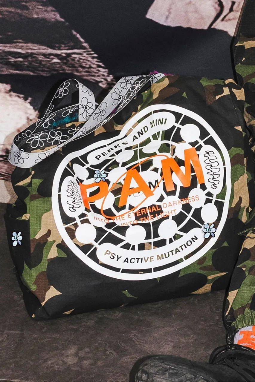 Into|ULSUM丨尽情展示地下亚文化