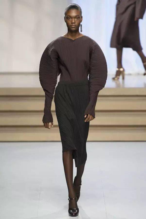 Anthony|夸张比例肩袖结构工艺设计！（廓形趋势）