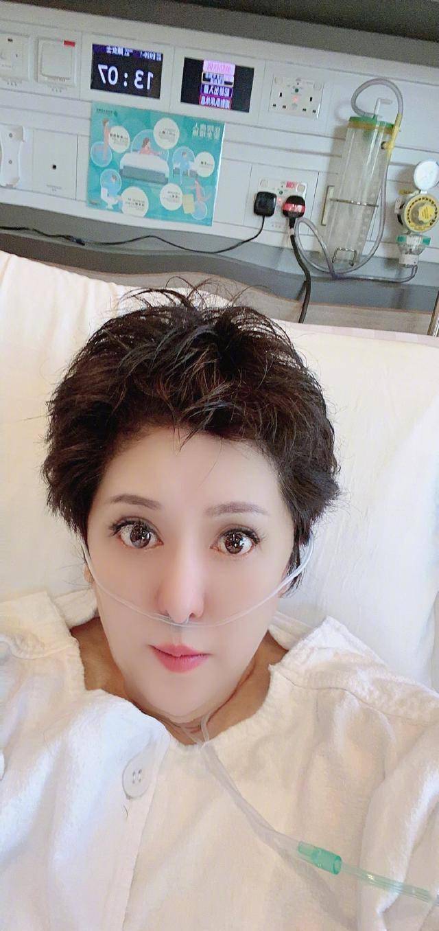 手术|向太自曝上个月突发心梗入院 称活下去需要韧性