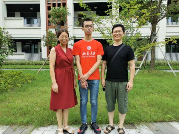 北大|杭州余杭13平米出租房飞出北大学子！医学硕博连读