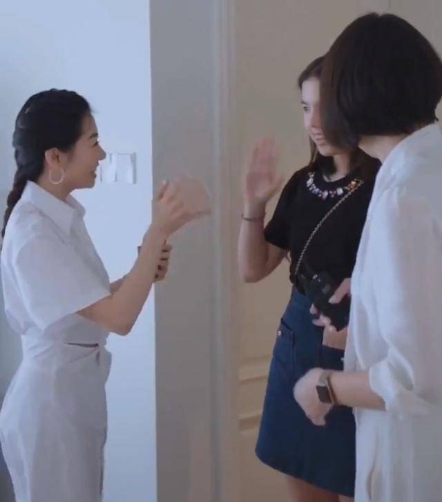 友人|郑恺前女友程晓玥搬新宅 友人曝其分手后变女强人