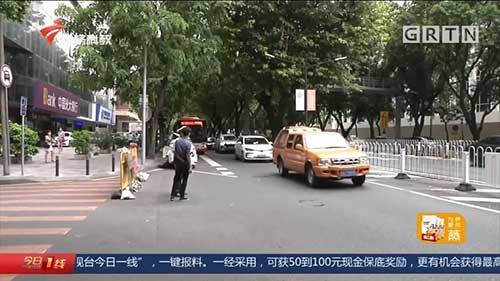 米高|广州一小车小车被两公交夹成“三文治”，幸好无人员伤亡！